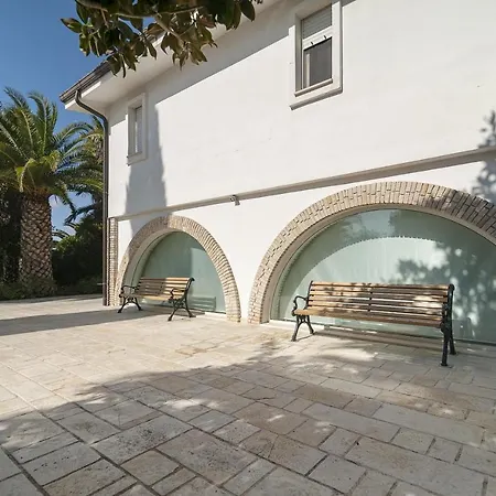 Tenuta Andromeda Villa