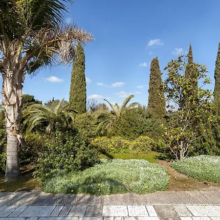 Tenuta Andromeda Villa